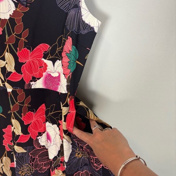 Eva Rose Fit & Flare V-Neck Front & Back Full Skirt Dress-Floral-Women Large - Picture 5 of 8